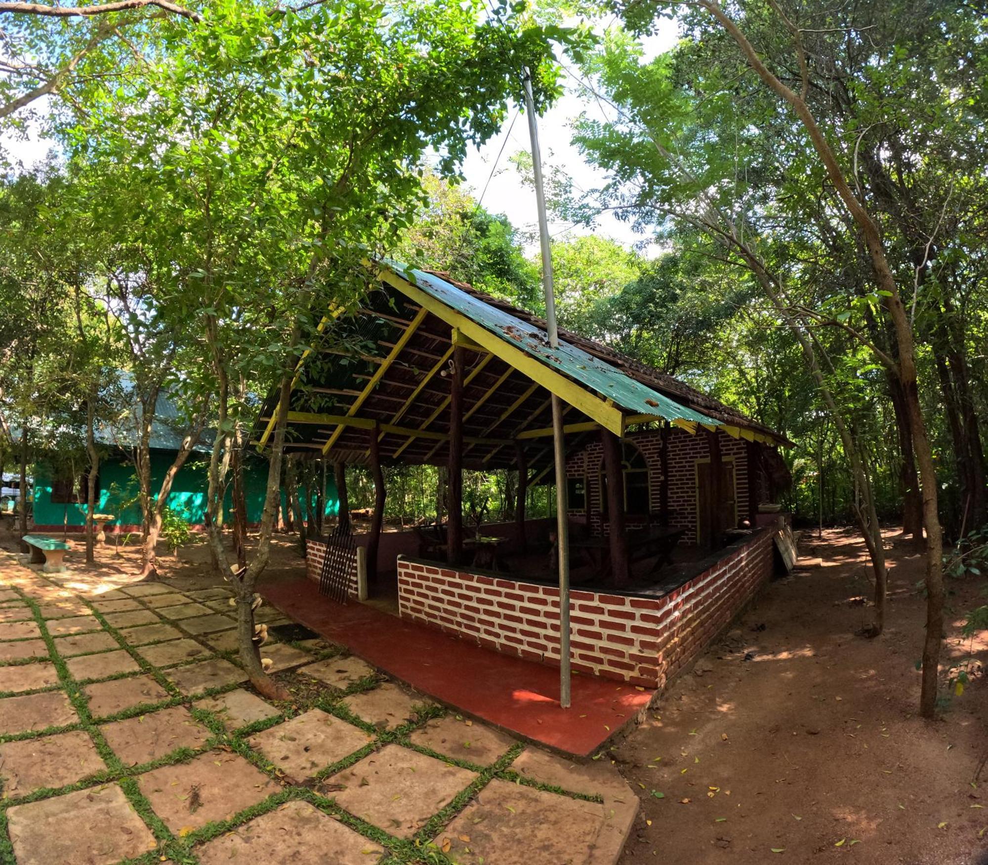 Spice Village Hotel & Restaurant ハバラナ エクステリア 写真