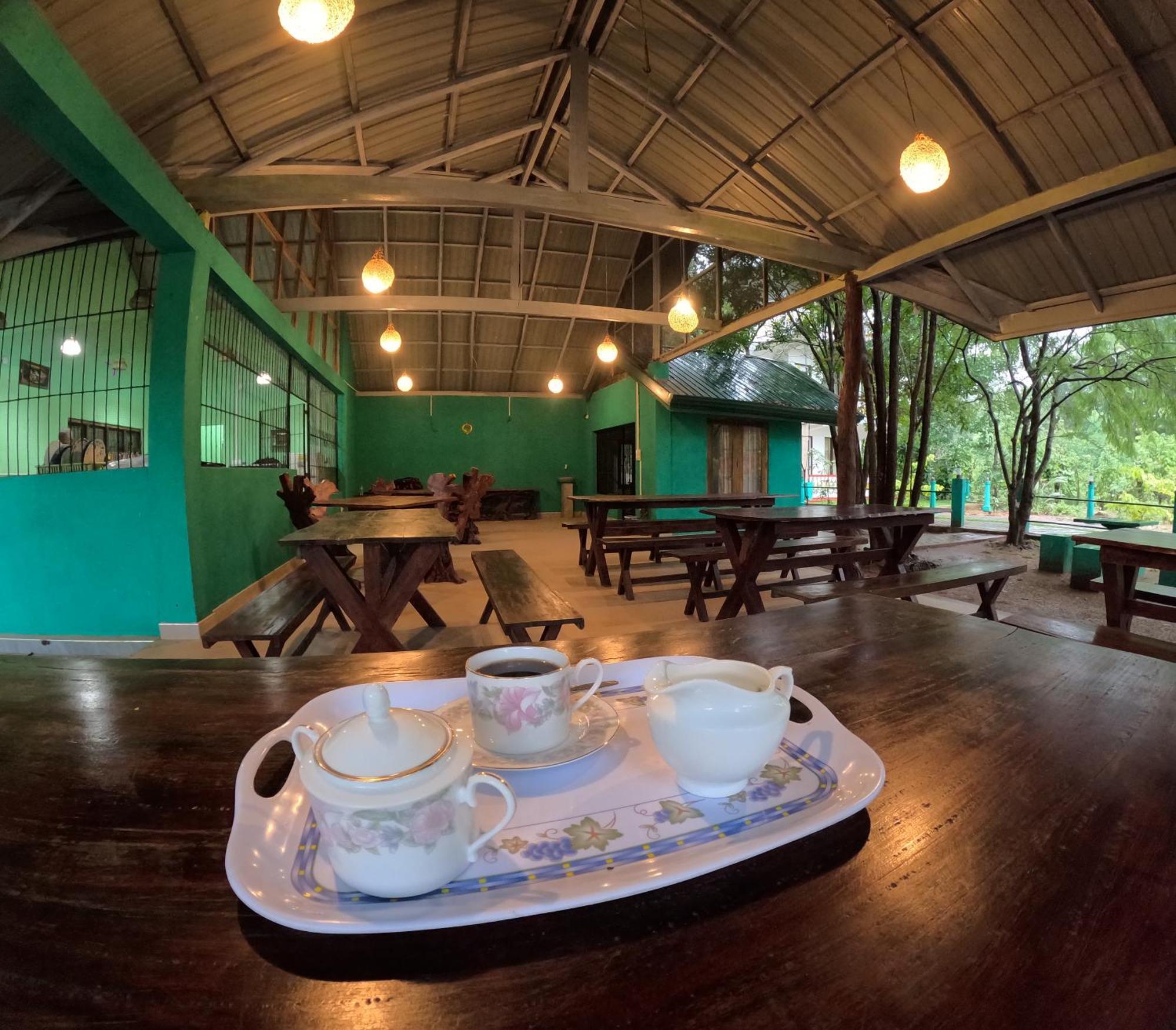Spice Village Hotel & Restaurant ハバラナ エクステリア 写真