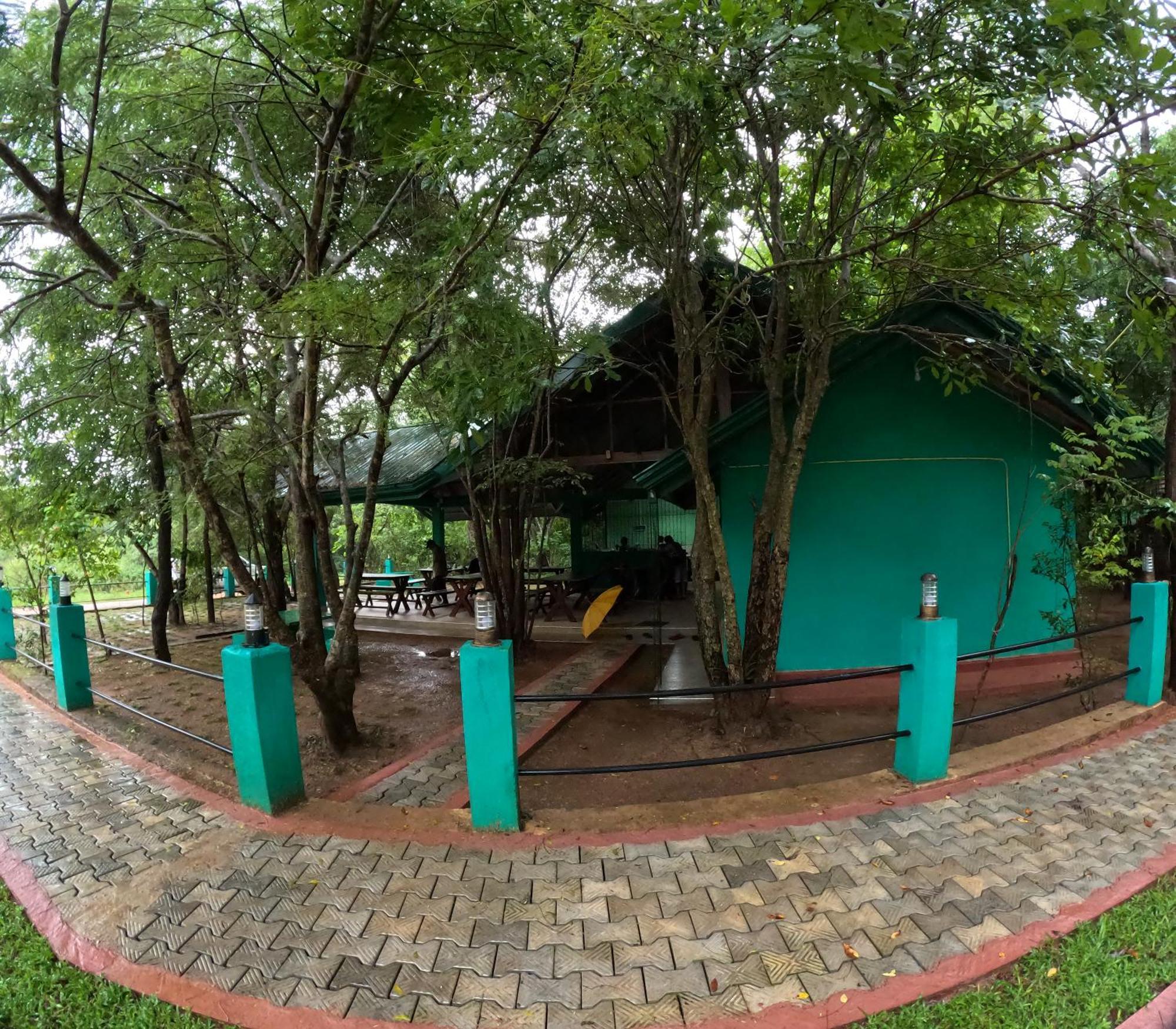Spice Village Hotel & Restaurant ハバラナ エクステリア 写真